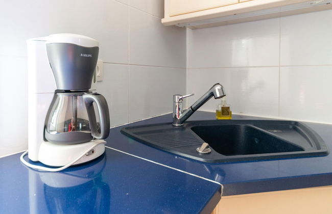 Family Villa Near Lake - Photo 15