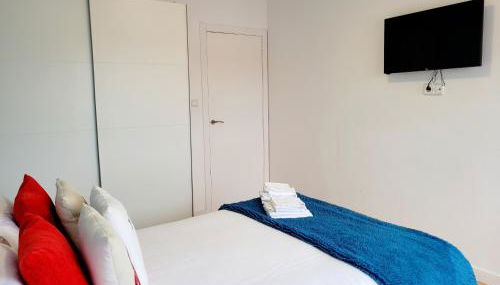 Amplio piso con vistas en la entrada del camino C4 - Photo 5