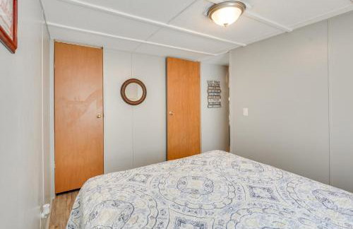 Lake Sinclair Escape Screened Porch, Modern Style - Foto 15