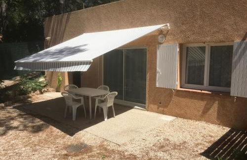 Gites Velaux Ecureuil et Pinède - Photo 10