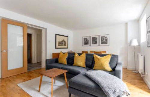 Charming 2BR Apt Close to Camden & Central London - Foto 10