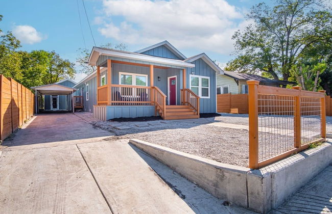 Spectacular Brand New 4BR 2 5BA Near DT Riverwalk - Foto 1