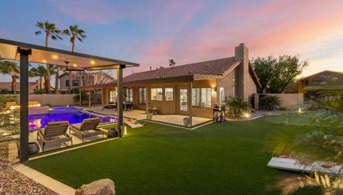 Backyard Bliss - Firepit Putt Play Pool & Spa - Foto 2