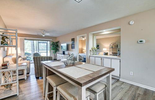 Pawleys Island Condo with Screened Porch and Golfing! - Foto 6