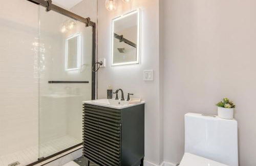 Pent House on Bruckner New Luxe 2BR 2BA King Bed Fast Wi-Fi 15 Mins to Times Square - Foto 4