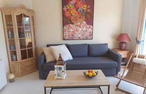 Estupendo apartamento en primera línea de playa y con vistas al mar - Foto 15