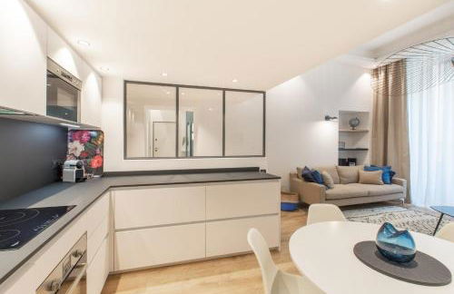 COURS SALEYA Renovated 3 Bedrooms 1 min to Beach Air Conditioning - Foto 47