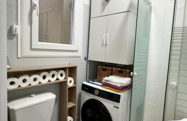 Grand Studio avec Balcon au pied de la Plage Clim Wifi - Foto 14