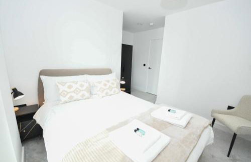 Modern 2 Bed Flat in Central Manchester w Balcony - Foto 22