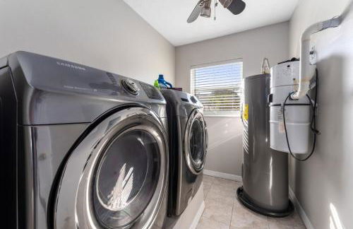 7 BR Heated Pool, Game Room, Theater, Sleeps 25 - Foto 17