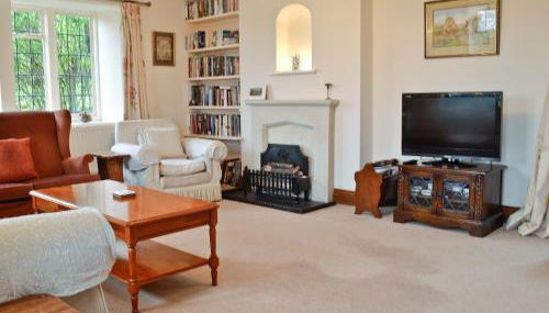 Old School House - Photo 2