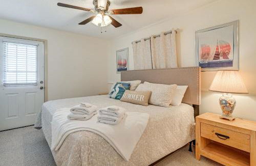 Oceanfront Condo with Pool Access in Surfside Beach! - Foto 17