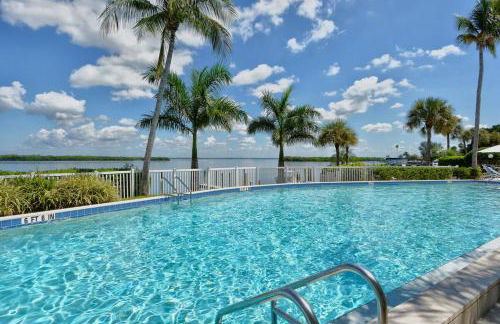 Waterfront, Spa, Pool, Private Paradise on Longboat Key - Photo 5