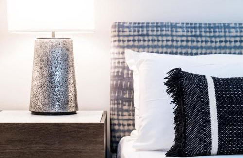 CozySuites Music Row Stunning 2BR -free parking 35 - Foto 17