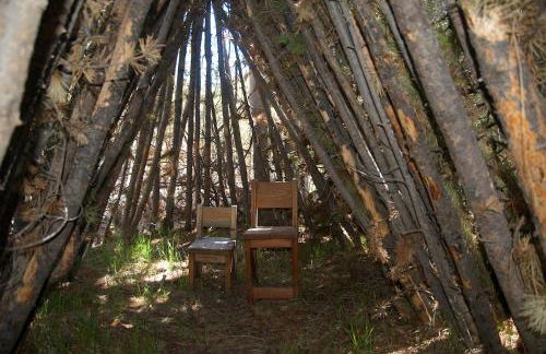 Grey Wolf Retreat by KABINO Sleeps 20 Commercial Kitchen Fire Pit WiFi Bunk Beds - Foto 5