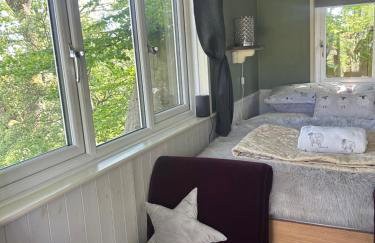 Rhodes To Serenity - Waterfall Shepherds Hut - Foto 3