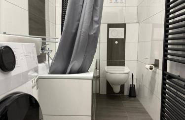 Freshly renovated City Apartments Essen KITCHEN WIFI near Düsseldorf Airport - Foto 32