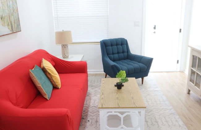 Amazing 2BR walking distance to Beach - Foto 1