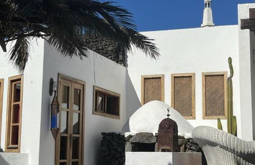 Stylish house in a real Finca with private garden - Photo 28