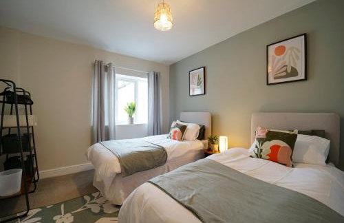 Spacious 4 bed town house in central Wetherby, sleeps 9, perfect for contractors or groups - Foto 8