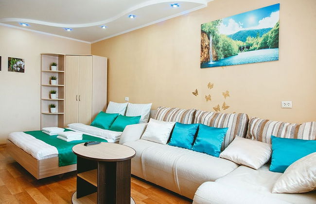 Apartments 5 Zvezd Microrayon Sovetskiy - Photo 2