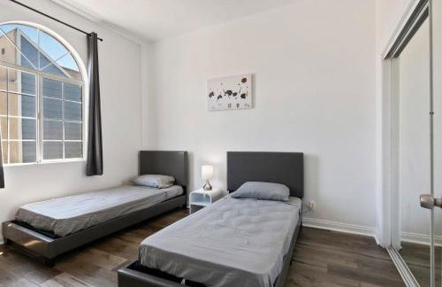 Spacious Private gated modern loft close to Universal Studio and Hollywood - Foto 13