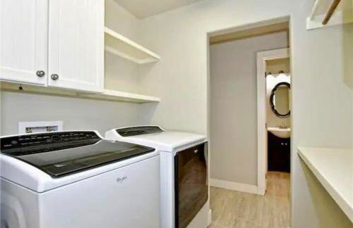 Private Pool & Hot Tub! Charming Hill Country Home Minutes to Wineries/Shops! - Foto 23