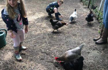 Spinnaker Barn, boutique, cute barn with hot tub - Foto 15