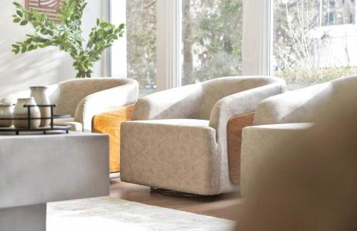 Fire and Fun Luxe Stay w Pool Hot Tub and Game Room - Foto 63