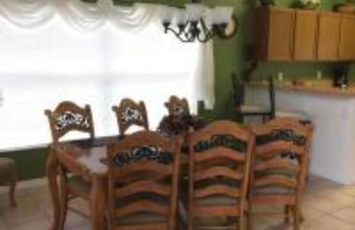 Mike & Christine's West Haven Vacation Home - Foto 4