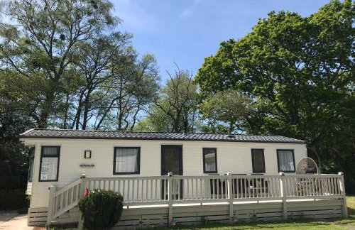 Poppy at Oakdene Forest Park - Foto 56