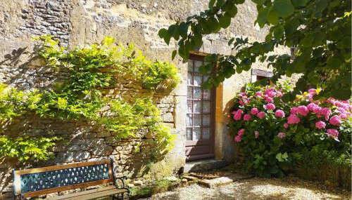 La Vieille Ferme: superbe complexe de 3 gîtes en pierre avec Piscine au coeur du Périgord Noir - Foto 1