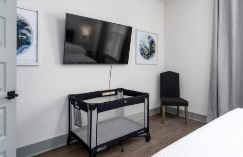 Birmingham Luxury Apt, near everything - Photo 23