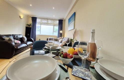 Highgate apartment - Feel right at home, spacious and convenient - 5mins from tube station - Photo 13