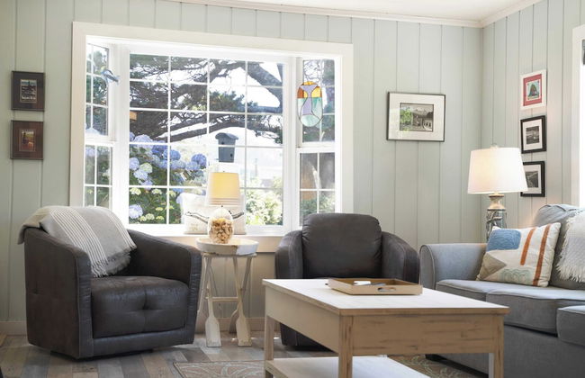 Beach Pines Bungalow by Avantstay Classic Cottage Steps to the Beach w/ Private Yard - Foto 7