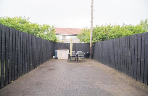 Clydebank 2 Bedroom Home - Foto 33