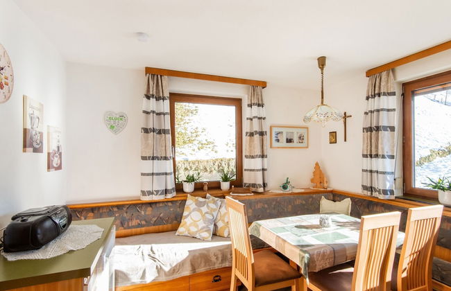 Chalet in Hainzenberg Near Ski Slopes - Photo 30