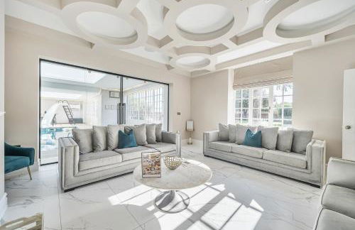 Otherton Hall - Photo 7