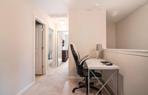 Welcome to Your Home Away From Home - Foto 11