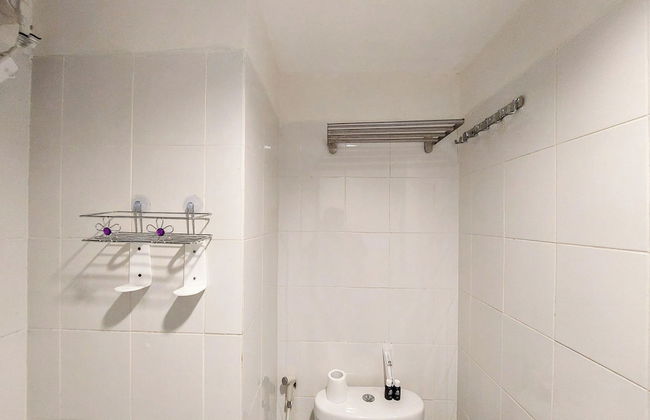 Good And Restful Studio (No Kitchen) At Sentraland Medan Apartment - Foto 8