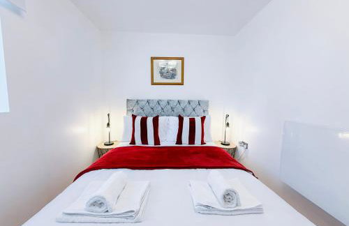 Gorgeous 1 bed flat, Sleeps 4, free Parking, Pet friendly, Pudsey, Leeds - Foto 2