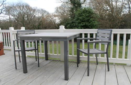 Honeysuckle Cottage with Hot Tub Park Facilities - Photo 7