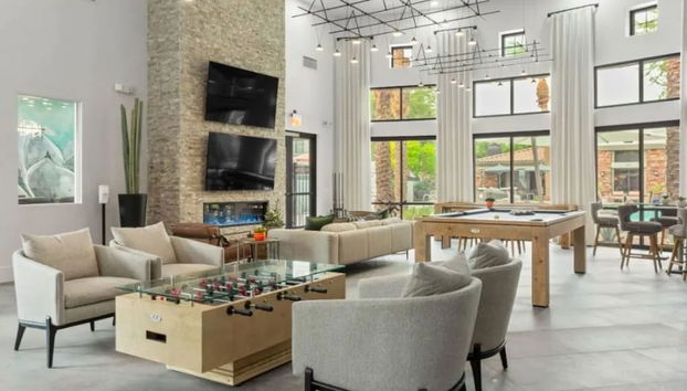 Coin salon dans le hall