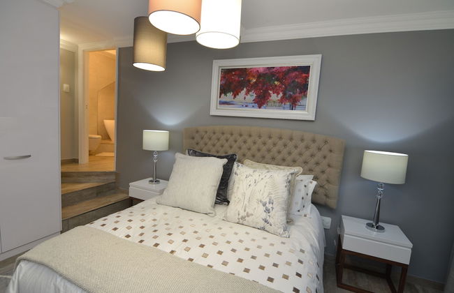 dk villas 2 The Boardwalk - Hout Bay - Photo 4