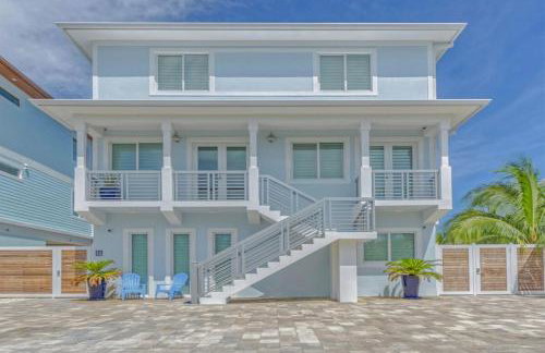 Casa Playa- Luxury Pool Home, 36' Dock - Foto 38