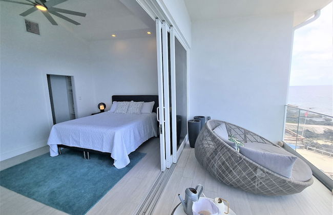 Lighthouse Point Residences - Photo 14