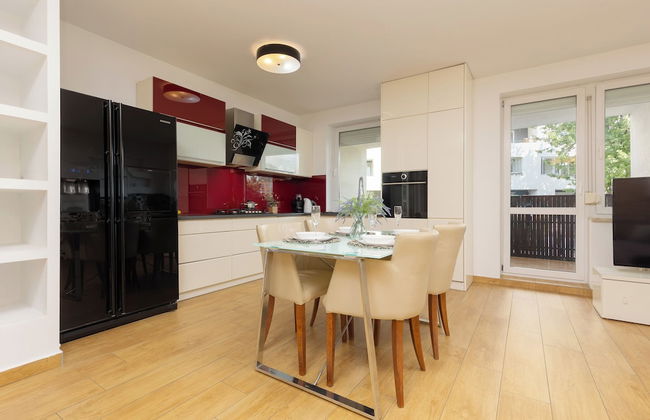 Spacious Targowek Apartment by Renters - Foto 19