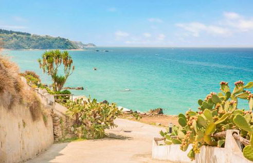 Awesome Apartment In Falerna - Foto 9