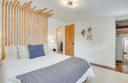 Patio and Lake Views Family-Friendly Canton Retreat - Foto 13