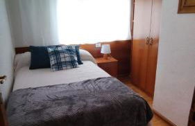 Chalet adosado con vistas a la montaña - Foto 7